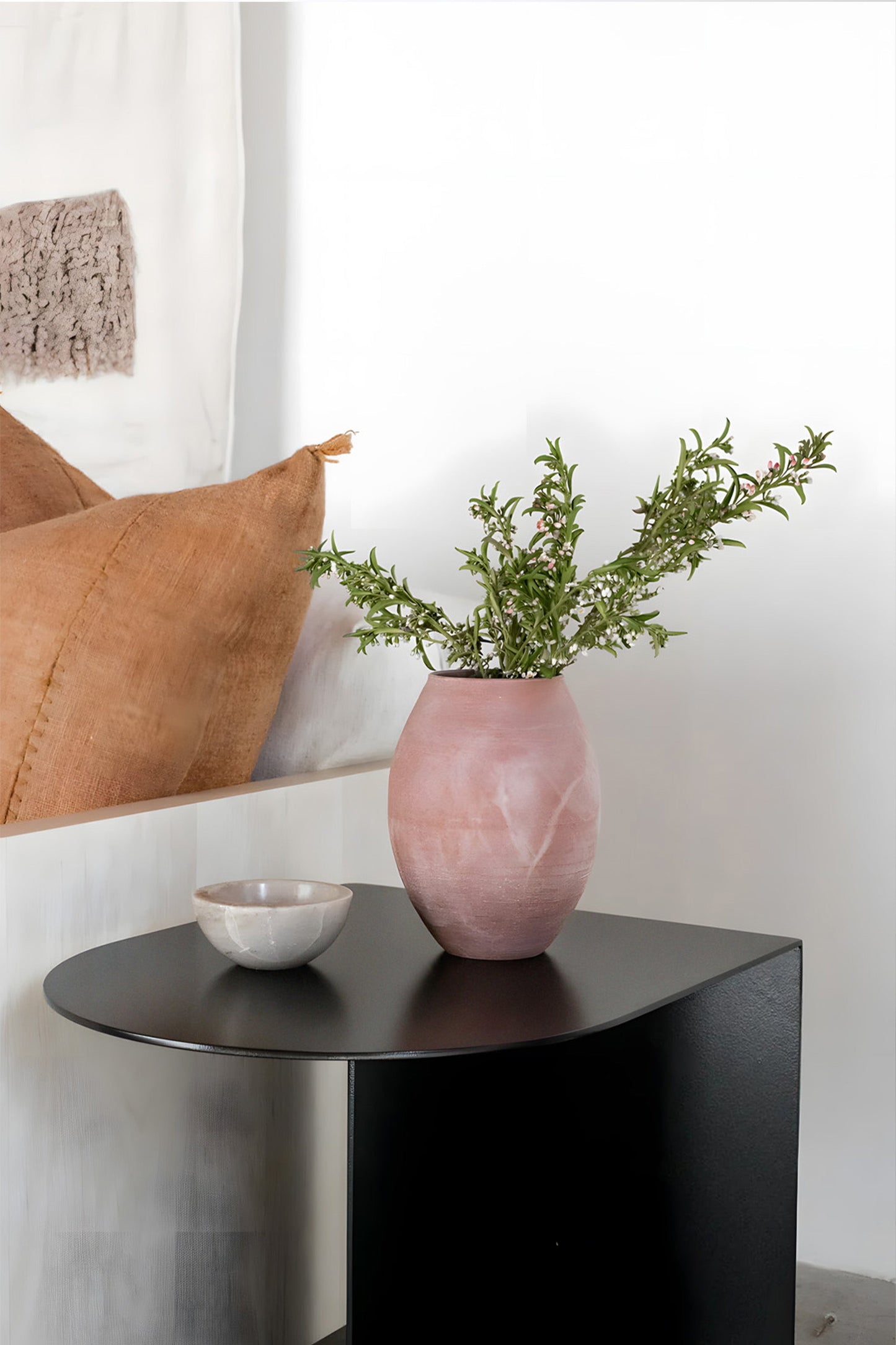Minimalist Yan Sehpa ve Kitaplık